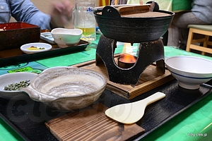 中予風鯛めし 調理中 - 鯛飯は南予風？中予風？