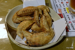 手羽先 - ひろめ市場には高知の味が詰まってる