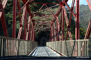 明神口橋を渡る - 魚梁瀬森林鉄道跡を行く