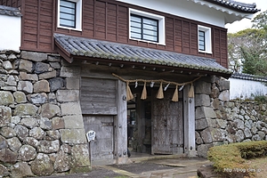 北虎口門 - 平戸城と石垣