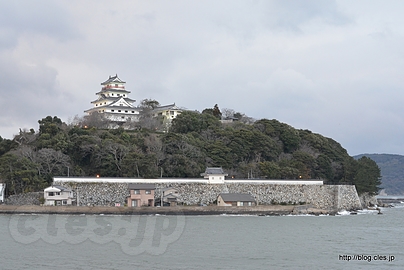 遠景 - 唐津城は時間切れ
