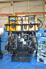 かいこう Mk-IV 正面 - JAMSTEC でしんかい 6500 を見てきた