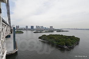 主塔からの第六台場 - 歩いてレインボーブリッジを渡ってみた（台場側）