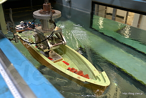 垂直循環型回流水槽を用いた模型実験 - 海の日なので、東京海洋大に行ってみた