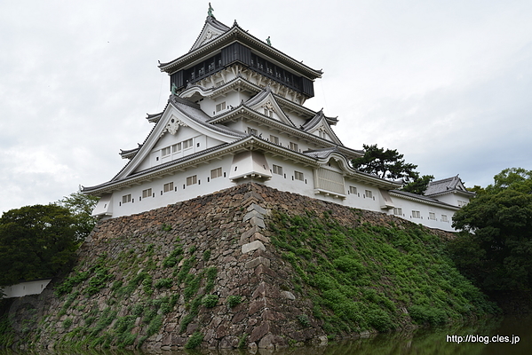 小倉城 - 小倉城庭園でひとやすみ