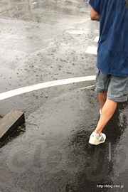 突然の雨 - 横田基地日米友好祭 2014 に行ってきた
