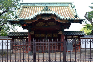 厳有院霊廟勅額門 - 寛永寺と徳川家霊廟