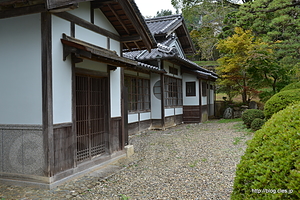 玄関 - 本芳我家住宅