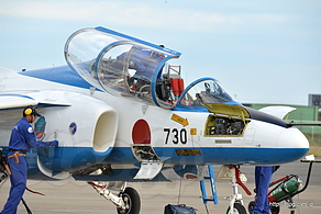 ドルフィンキーバーによる整備 - 入間航空祭 2014 に出撃（ブルーインパルス編）
