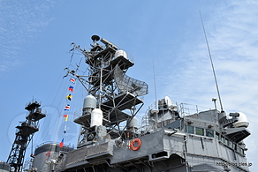 ブリッジ - 晴海客船ターミナルで護衛艦ゆうぎりを見学