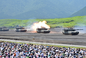 90式戦車 斉射 - 好天の総火演 教育演習 2015（前段編）
