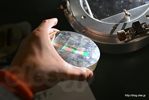 結晶面における分光の様子 - KEK 一般公開 2015 に行ってきた（結晶分光器編）