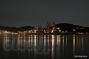 吉倉桟橋 ライトアップ前 - FLEET WEEK 2015 in 吉倉桟橋の護衛艦ライトアップ