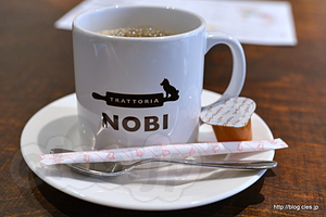 コーヒー - TRATTORIA NOBI でラザニアランチ