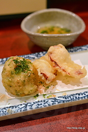 たこ焼、たこ天麩羅 - 団子坂 三忠でたこづくし