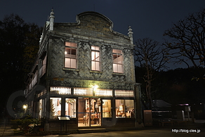 E10 丸二商店 - 江戸東京たてもの園「紅葉とたてもののライトアップ」2015