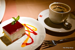 デザートとコーヒー - スペインクラブ銀座でランチ