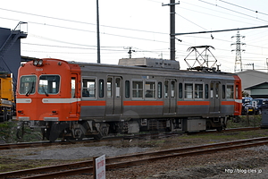 岳南鉄道7000形（7003） - 時代に取り残されたような駅「岳南江尾駅」