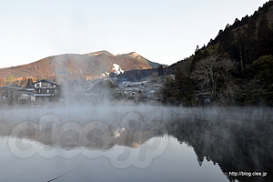 金鱗湖 - 朝の金鱗湖