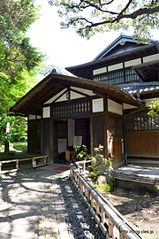 玄関 - 駒場公園に建つ和館（旧前田家本邸）