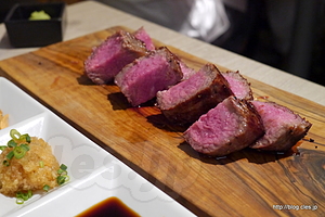 塊肉（サーロイン）の焼き上がり - エイジング・ビーフで「塊肉」を食べる！