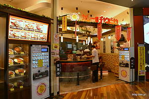 カレーのチャンピオン 近江町店 - 金沢に来たのでチャンカレで