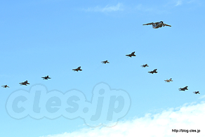 異機種大編隊 その２（鵜） - 飛行開発実験団の異機種大編隊（2016 岐阜基地航空祭）