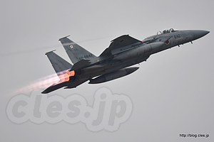 F-15（42-8842）帰投 - 帰投を見届けて帰路へ（百里基地創設５０周年記念航空祭）