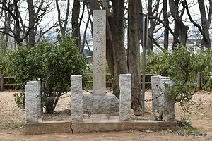 赤塚城址 - 住宅地のど真ん中にある赤塚城址