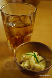 お通し - 風来坊で名古屋名物の手羽先を