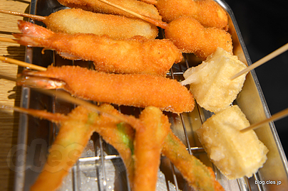 ジャンジャンセット - 今日のシメは「だるま」で串かつ