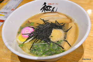 元祖白浜にんにくラーメン - 今日のシメは「和ん」で和歌山ラーメン