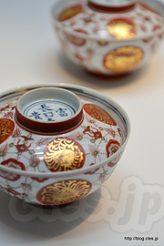 北大路魯山人 色絵金襴手蓋物 1940 - 東京国立近代美術館 工芸館「名工の明治」