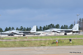 F-15（32-8821, 22-8807）離陸 - F-15 の編隊飛行（'18 航空祭 in KOMATSU）