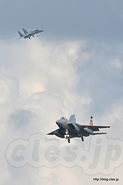 F-15 （12-8803）着陸 - F-15 の編隊飛行（'18 航空祭 in KOMATSU）