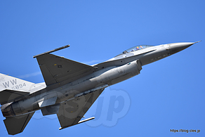 F-16（WW 92-0894）手を振る - 今日もプリモさんパないっす（令和元年航空祭 in KOMATSU）