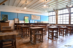  - 旧太子町立上岡小学校