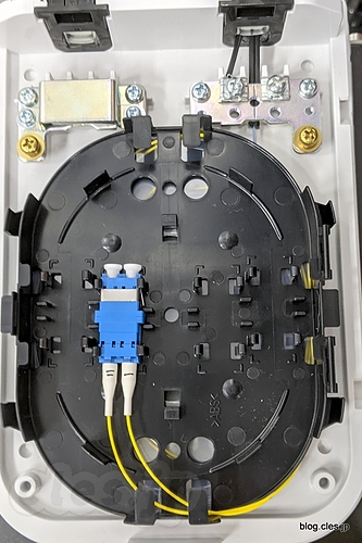 シングルモードファイバー 成端箱 - シングルモードファイバにアップグレード