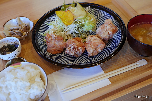 唐揚げ定食 - 鎌倉 御成町食堂